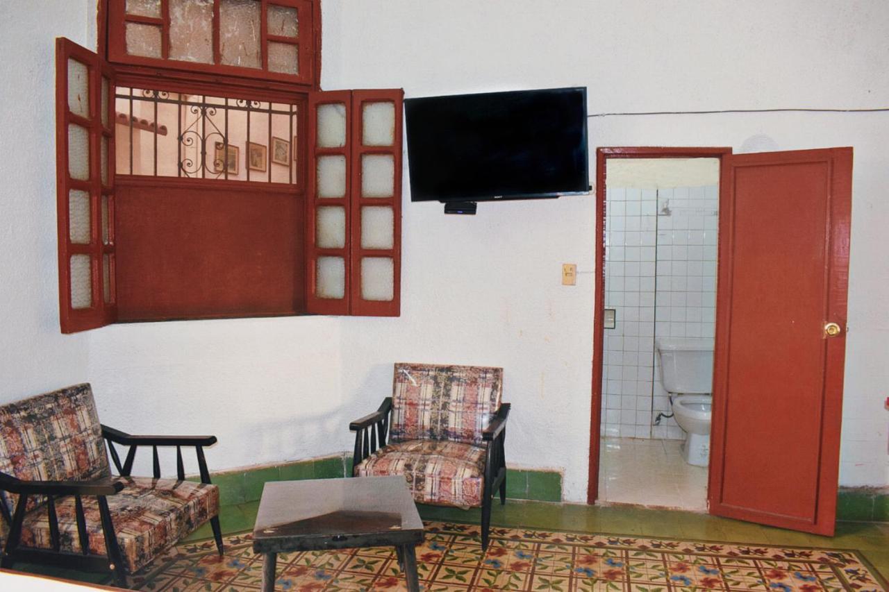 Hotel Margarita Merida Ngoại thất bức ảnh