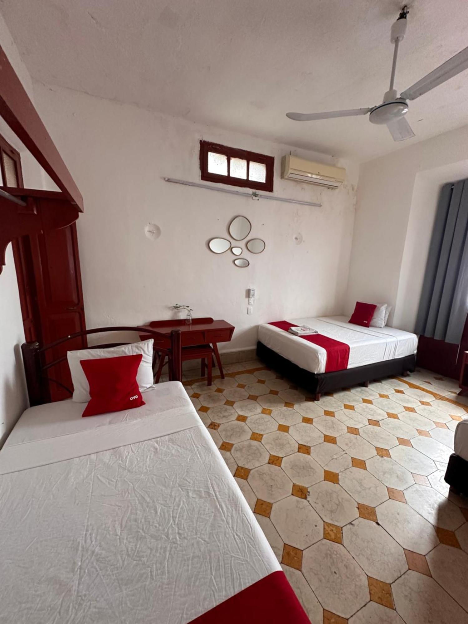 Hotel Margarita Merida Ngoại thất bức ảnh